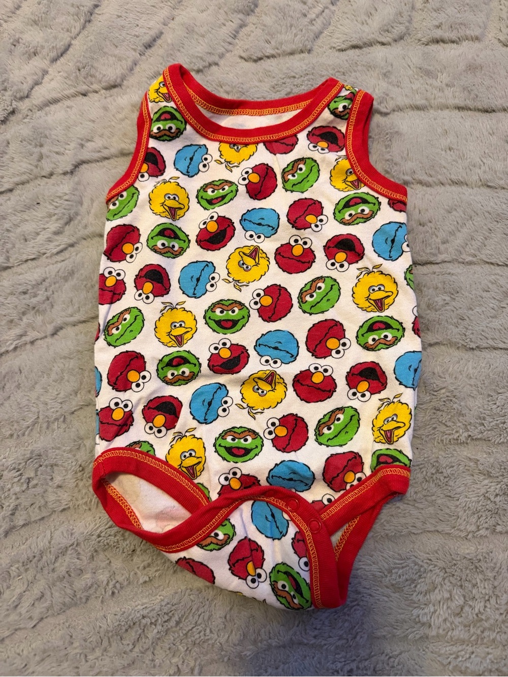 Sesame Street Multicolor Character Print Sleeveless Bodysuit with Red Trim